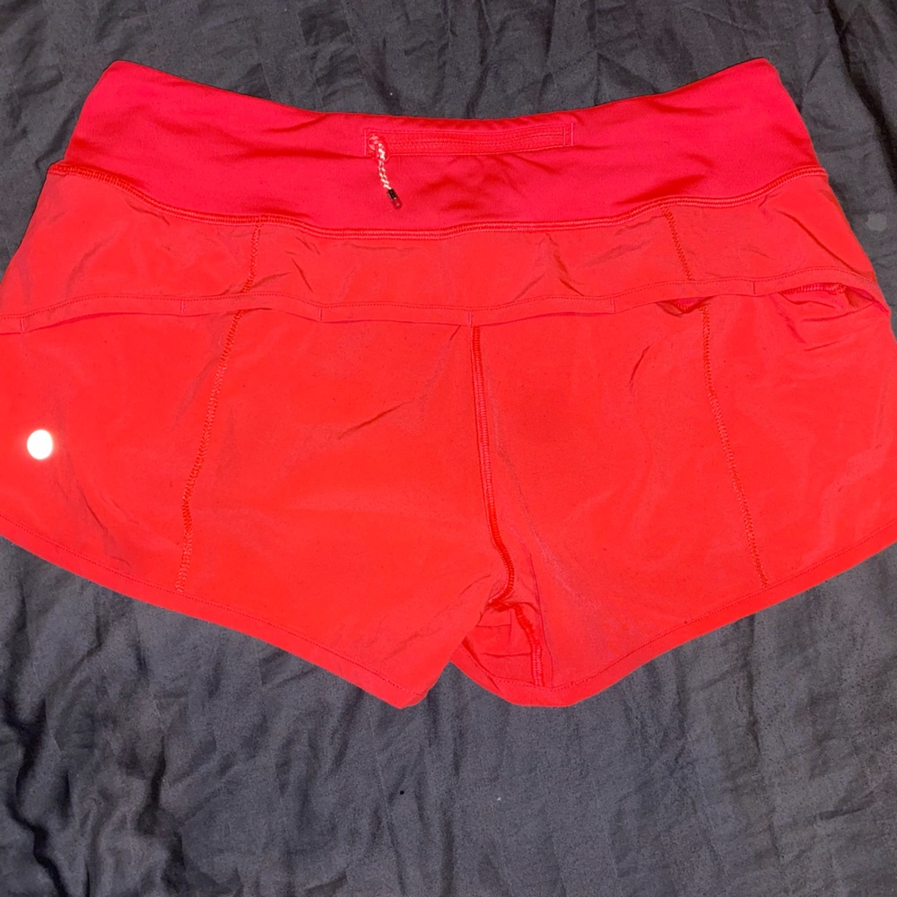 Size 6 lulu shorts